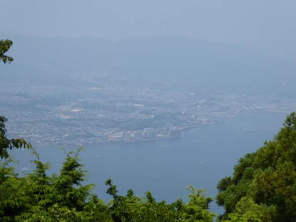 弥山展望台から広島市方面