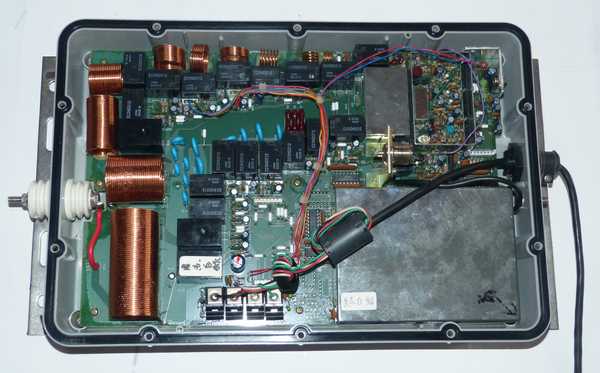 アイコム AH-3 ICOM 屋外アンテナチューナー AH-3 | アマチュア無線局 ひろ局長