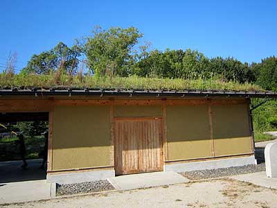 里山の家の倉庫15年10月18日