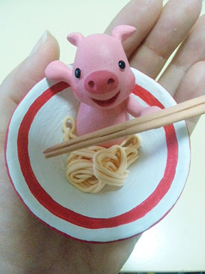 とんこっちゃん 麺投入