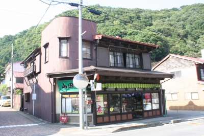 御殿場線沿線でレトロさがし～駿河小山編 | 日本の街並みと鉄道の
