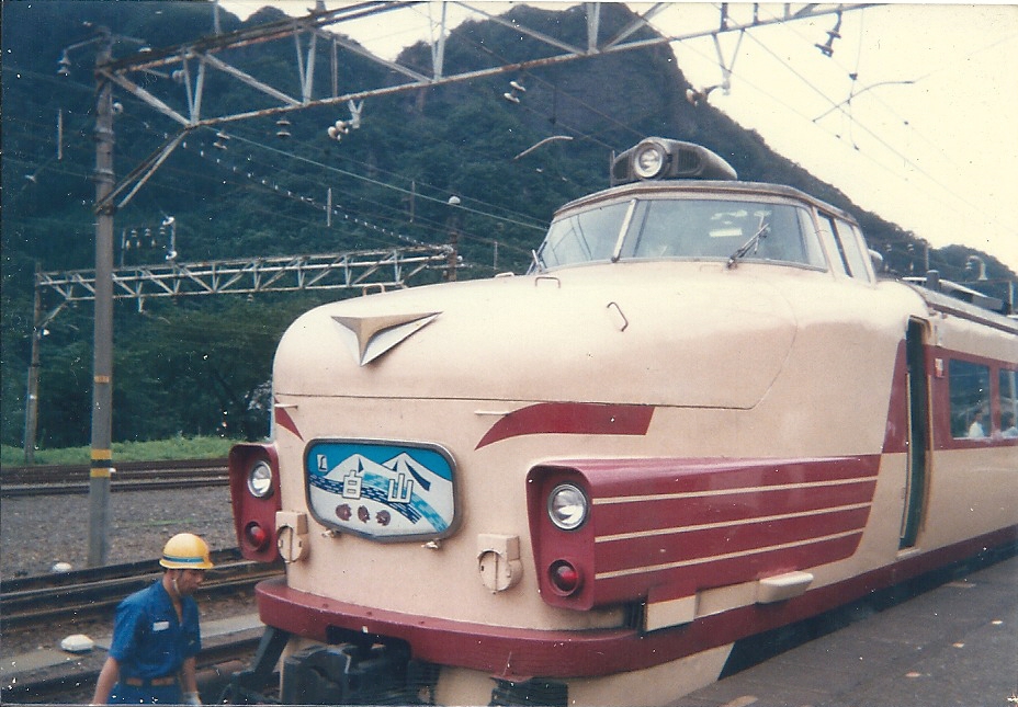 80年代の写真から～碓氷峠・489系特急白山 | 日本の街並みと鉄道の