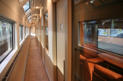 伊豆急行車両紹介とサフィール踊り子プレミアムグリーン車に乗車