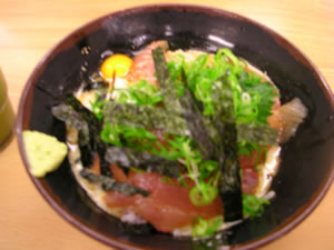 とれとれ市場堅田丼