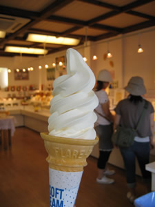 ハニーソフトクリーム