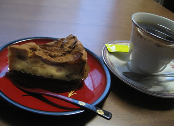 ヘルシー館 アップルケーキ