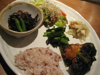 リジョイスランチ