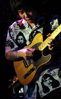 カシオメンのあのシャツが How To Go