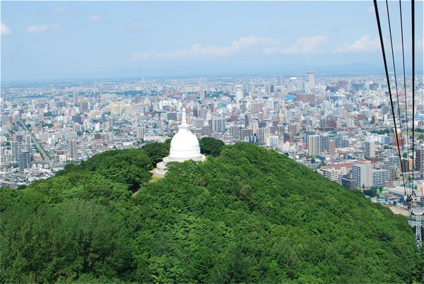 平和の塔