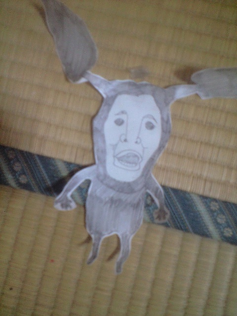 こびとあらわる 小さな3姉妹へ