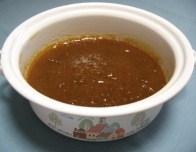 煮上がった梅ジャム、少し赤っぽく写ってしまいました m(. .)m