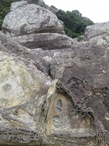 ほてい岩?