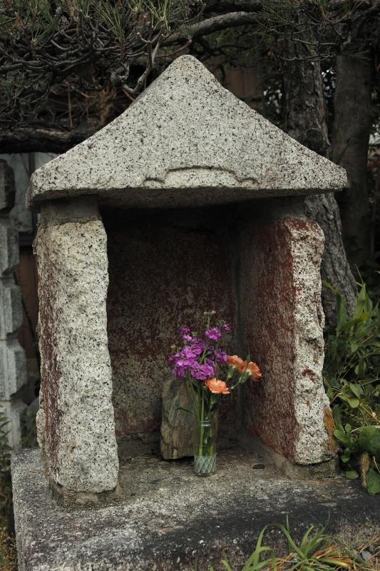 弁天祠の捧花