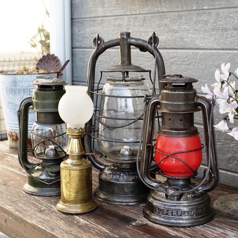 Lamps (storm Lamp/Lantern) | Antiques & Collectables FREDDY BROS.