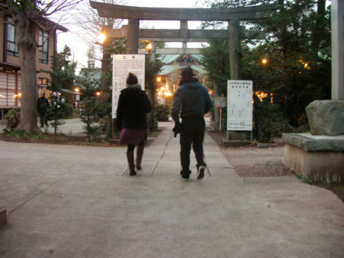 今年の飛躍を願って、おなじみ鷺宮八幡神社に初詣。