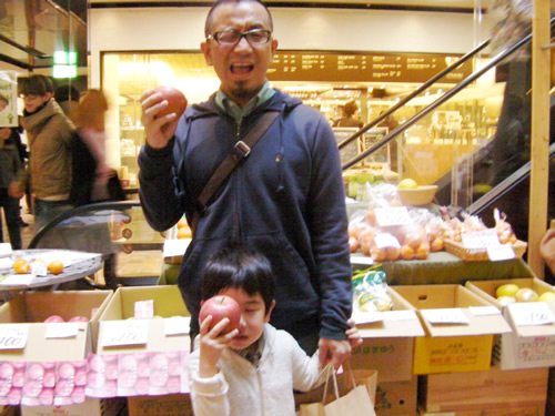 DEVILROBOTSのヨシムラさんと息子のたいくんが来てくれました!