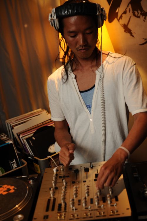 DJ act by Viva