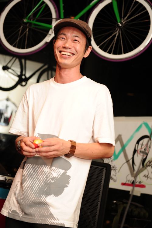 さらにフタバスポーツに入ってくれたプロスノーボーダー近藤勇二郎くん。ヨーロッパを転戦している。