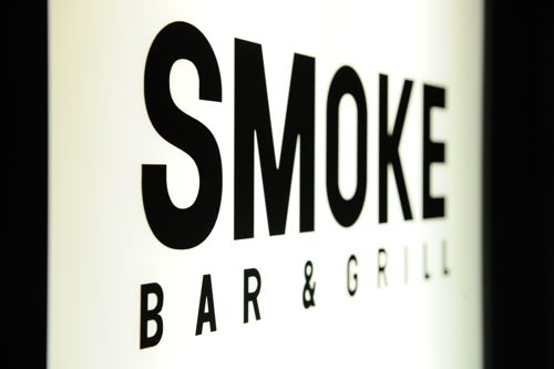 会場はおなじみSMOKE Bar & Grill。表参道の一等地。最高な環境でやらせてもらってます!