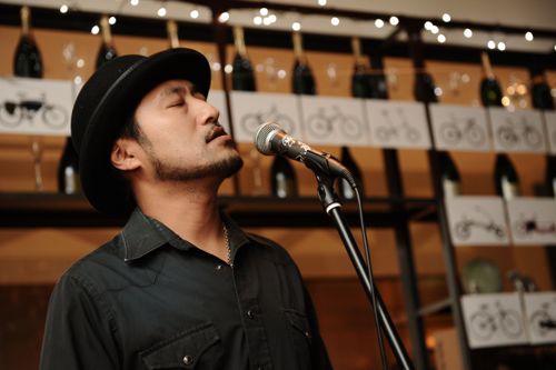 ほまれのブルースパープHIROKINGさん。熱くてクール!