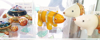 野村洋子作・ガラスの動物・シロクマ