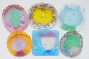 水吉郁子*アート絵皿「顔のお皿」