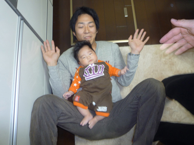 戯れ中