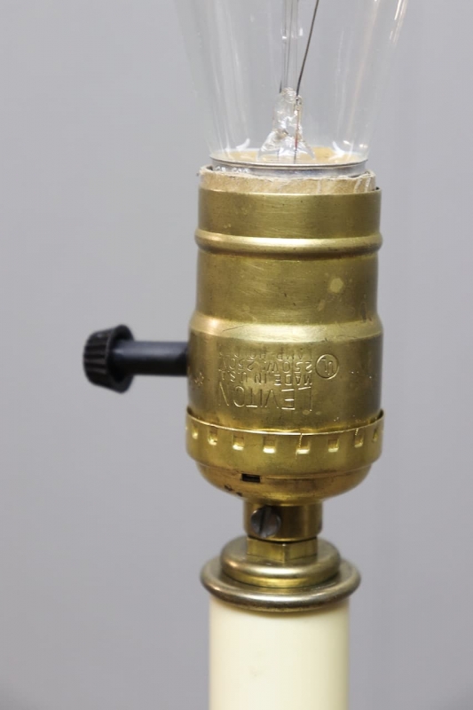 1970年代 ヴィンテージ真鍮キャンドル型テーブルランプ