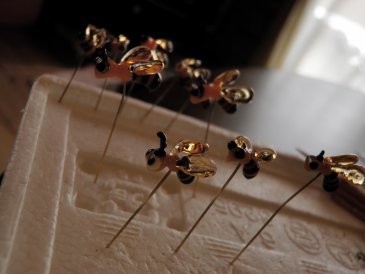 Bee