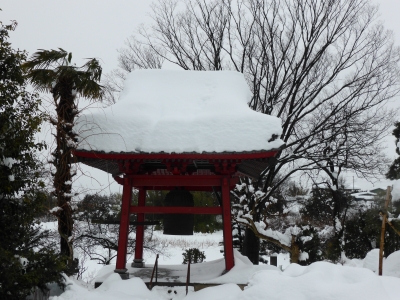 鐘楼堂も重そう
