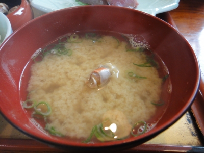 宝鮨 蟹出汁の味噌汁
