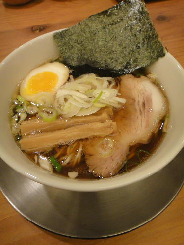 めん奏心 濃煮干醤油そば