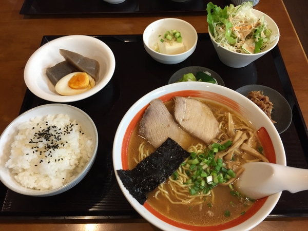 みやび ラーメン定食