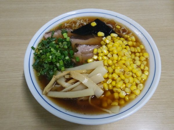 中西屋食堂 コーンラーメン
