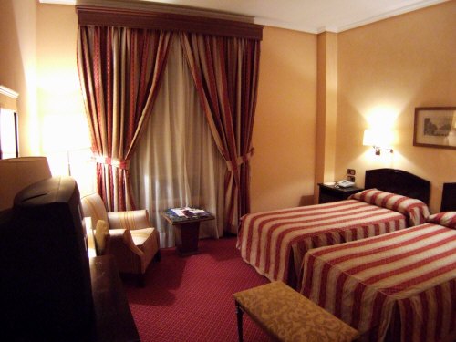 スペインマドリードマドリッドホテルウエリントンウェリントンHOTEL WELLINGTON五つ星ホテル室内写真