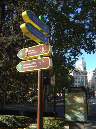 Espana España(エスパーニャ)SPAIN MADRIDマドリッドマドリードプラド美術館周辺