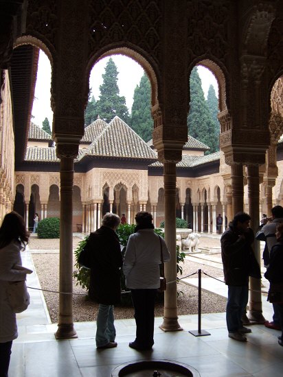 エスパーニャSPAINアンダルシア地方グラナダGRANADA世界遺産世界文化遺産アルハンブラ宮殿Palacio de la Alhambra王宮ライオンの中庭Patio de los Leones