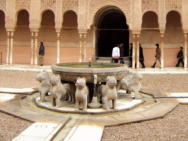 エスパーニャSPAINアンダルシア地方グラナダGRANADA世界遺産世界文化遺産アルハンブラ宮殿Palacio de la Alhambra王宮ライオンの中庭Patio de los Leones