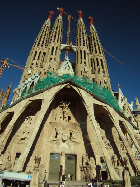 エスパーニャSPAINカタルーニャ地方・バルセロナ市街地の風景サグラダ・ファミリア(聖家族教会)サクラダファミリアtemplo de la Sagrada Familia