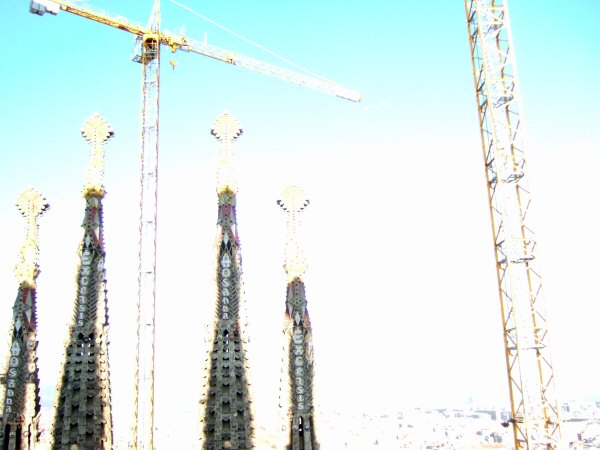 エスパーニャSPAINカタルーニャ地方・バルセロナ市街地の風景サグラダ・ファミリア(聖家族教会)サクラダファミリアtemplo de la Sagrada Familiaアントニオ・ガウディ