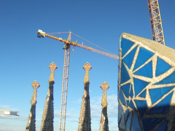 エスパーニャSPAINカタルーニャ地方・バルセロナ市街地の風景サグラダ・ファミリア(聖家族教会)サクラダファミリアtemplo de la Sagrada Familiaアントニオ・ガウディ建設現場