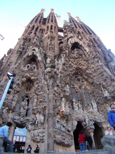 エスパーニャSPAINカタルーニャ地方・バルセロナ市街地の風景サグラダ・ファミリア(聖家族教会)サクラダファミリアtemplo de la Sagrada Familiaアントニ・ガウディ