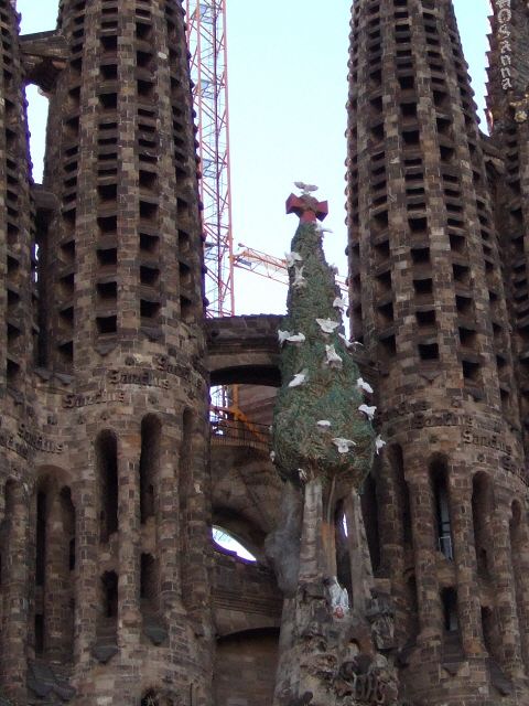 エスパーニャSPAINカタルーニャ地方・バルセロナ市街地の風景サグラダ・ファミリア(聖家族教会)サクラダファミリアtemplo de la Sagrada Familiaアントニ・ガウディ