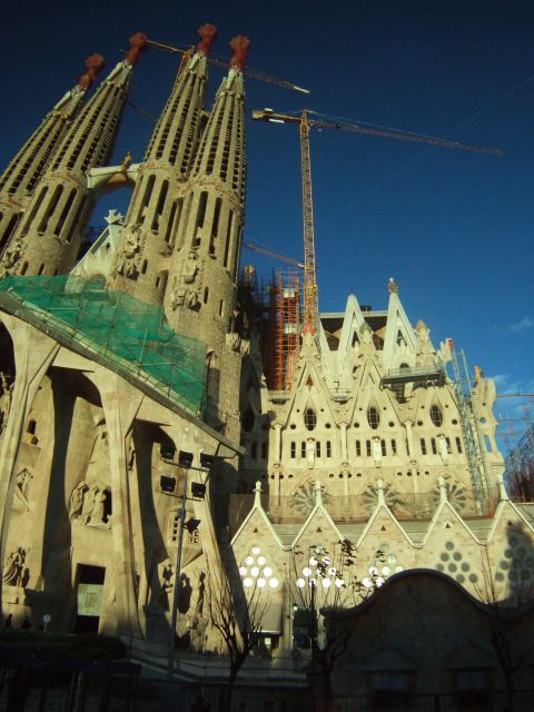 エスパーニャSPAINカタルーニャ地方・バルセロナ市街地の風景サグラダ・ファミリア(聖家族教会)サクラダファミリアtemplo de la Sagrada Familiaアントニ・ガウディ