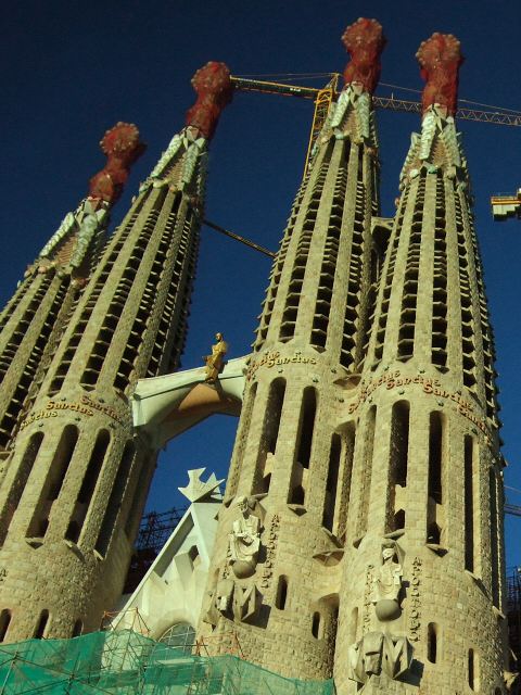 エスパーニャSPAINカタルーニャ地方・バルセロナ市街地の風景サグラダ・ファミリア(聖家族教会)サクラダファミリアtemplo de la Sagrada Familiaアントニ・ガウディ