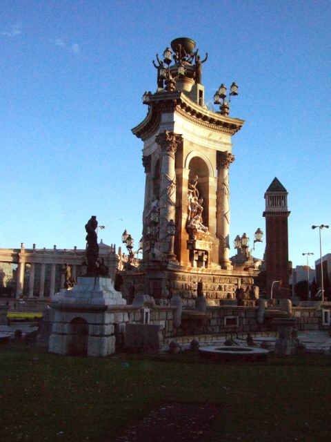 エスパーニャSPAINカタルーニャ地方・バルセロナ市街地の風景スペイン広場Placa de Espanya
