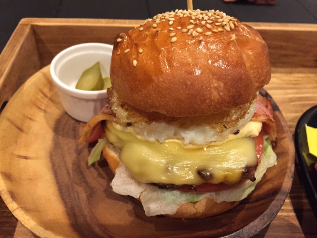 行列ができるハンバーガーのお店 Grateful S岡山問屋町店 岡山の収益物件営業マン日記