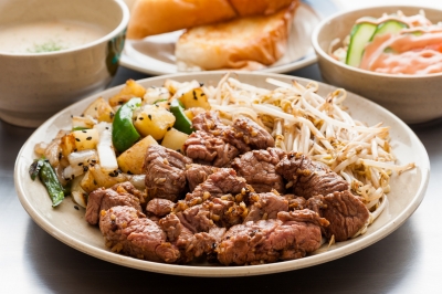 鉄板焼きステーキAセット