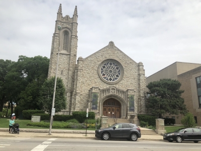 First United Church of Oak Park.jpg