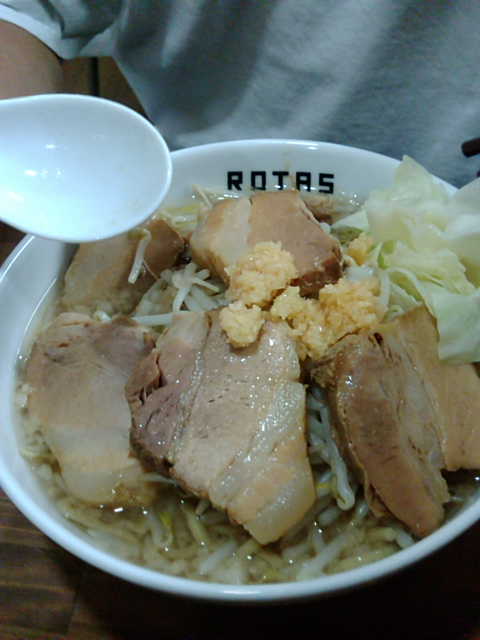 ろたす豚そば